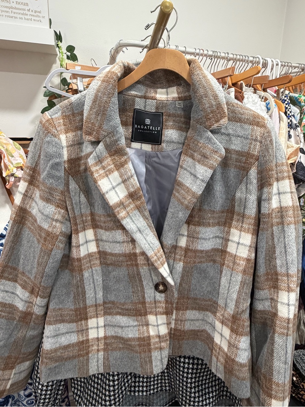 bagatelle Plaid Blazer Jacket in Gray, Brown & Cream - Picture 3 of 3